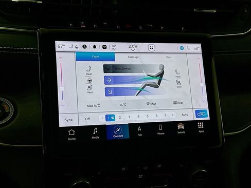 Used 2021 Jeep Grand Cherokee L Overland w/ Luxury Tech Group IV image 21