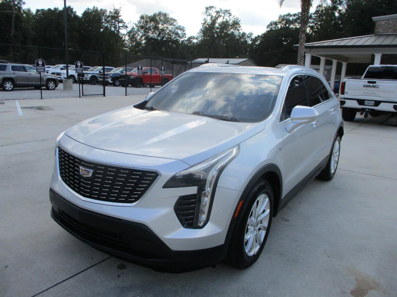 Used 2019 Cadillac XT4 Luxury FWD image 22