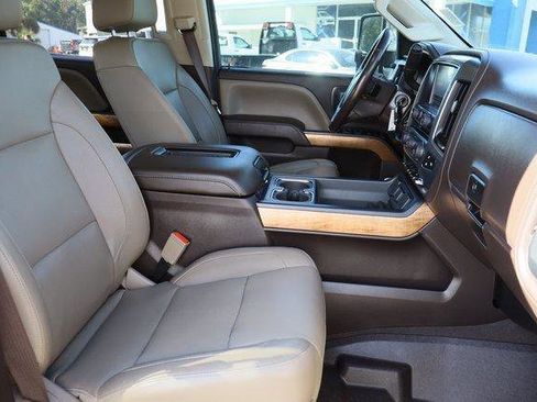 Used 2019 Chevrolet Silverado 2500 LTZ w/ Duramax Plus Package image 25