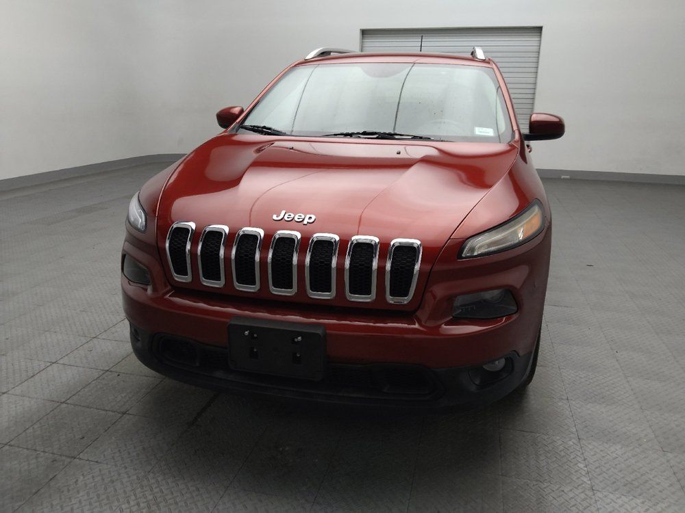 Used 2016 Jeep Cherokee Latitude FWD image 15
