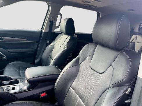 Used 2022 Kia Telluride EX w/ EX Premium Package FWD image 21