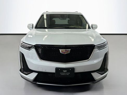 Certified 2024 Cadillac XT6 Sport w/ Platinum Package AWD/4WD image 2