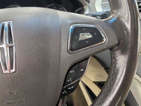 Used 2015 Lincoln MKZ w/ Technology Package FWD image 12
