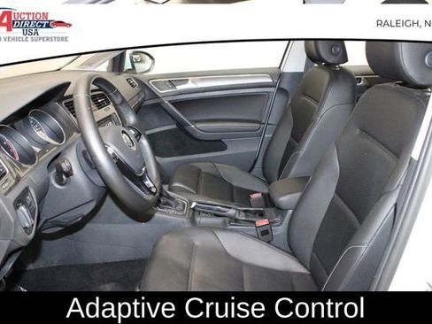 Used 2017 Volkswagen Golf Alltrack SE image 13