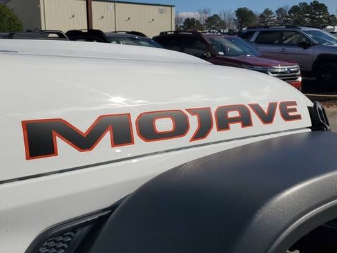 Certified 2022 Jeep Gladiator Mojave w/ Trailer Tow Package image 9