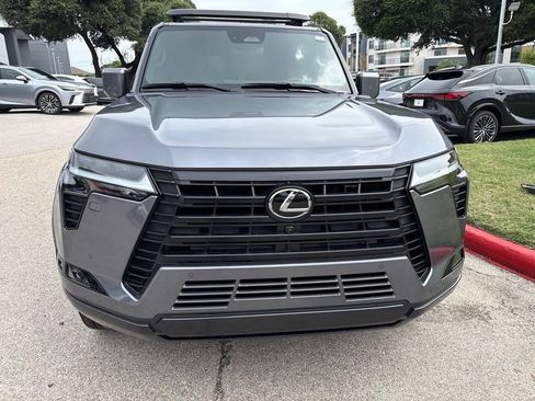 Certified 2025 Lexus GX 550 w/ Cold Area Package AWD/4WD image 8