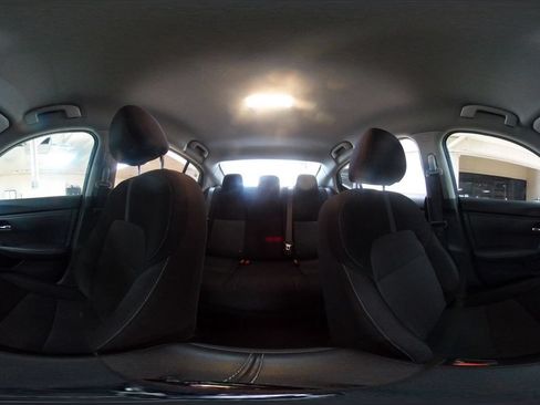 Used 2025 Nissan Sentra SV FWD image 39