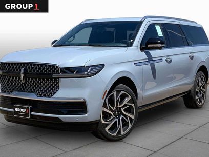 New 2026 Lincoln Navigator L Reserve