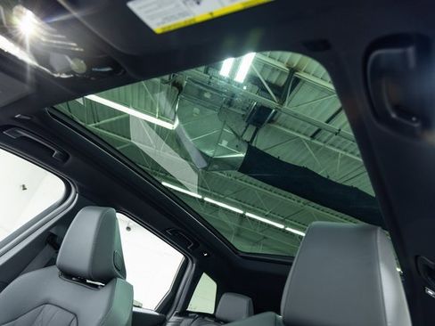 Certified 2025 BMW X3 M50 w/ Premium Package image 13