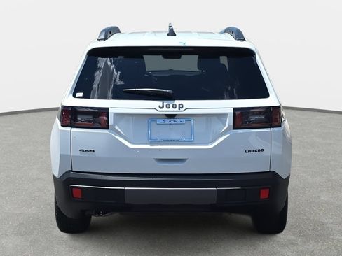 New 2026 Jeep Cherokee Laredo AWD/4WD image 6