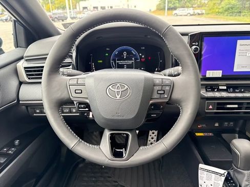 New 2026 Toyota Camry SE image 14