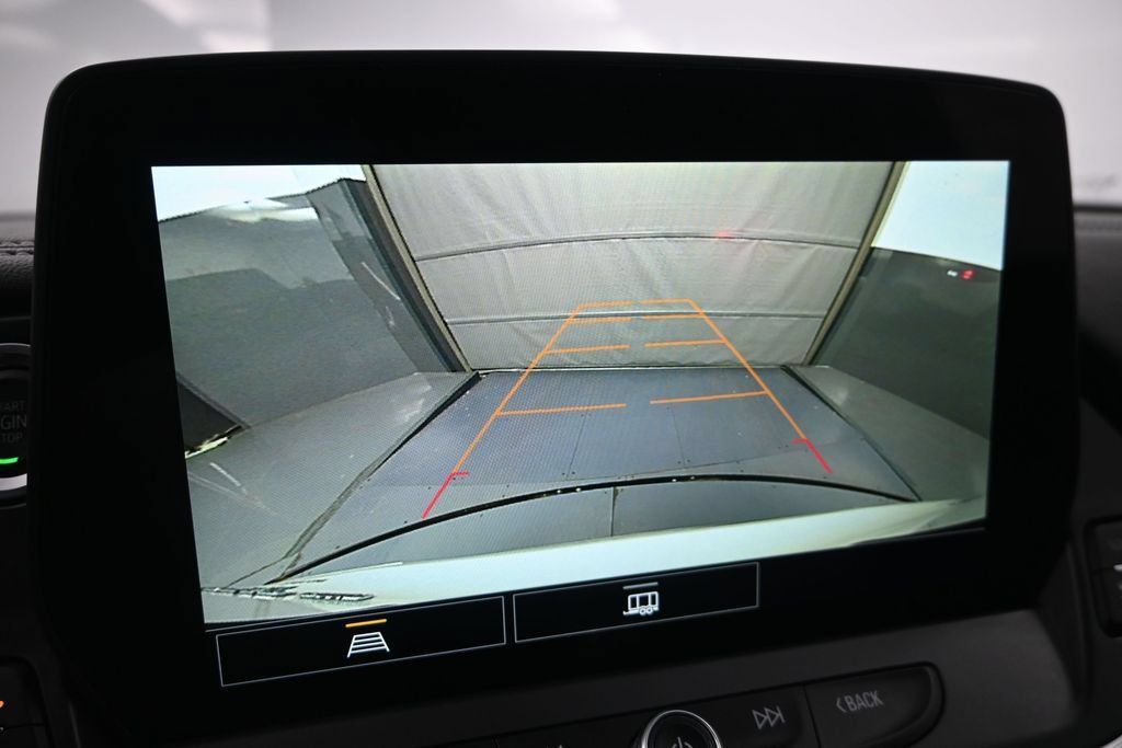 Used 2025 Chevrolet Blazer LT AWD/4WD image 18