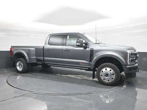 New 2026 Ford F450 Platinum image 11