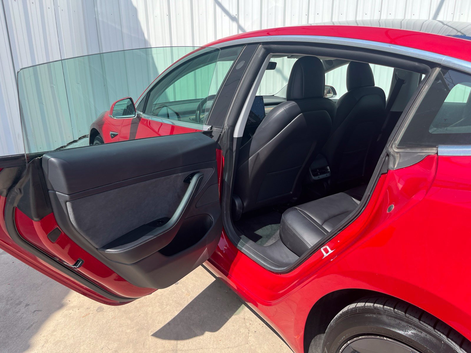 Used 2019 Tesla Model 3 AWD/4WD image 12