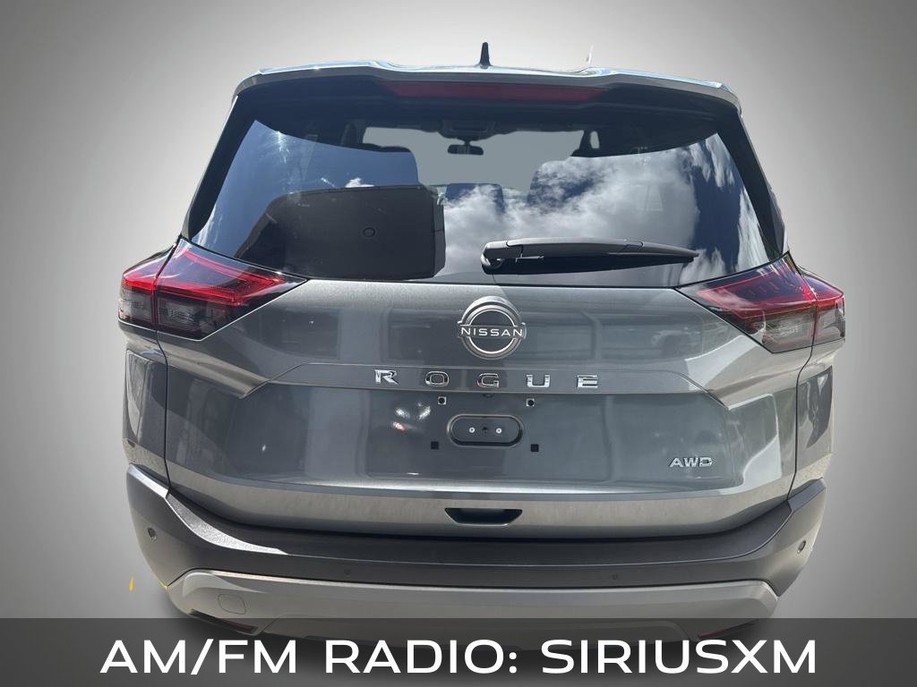 Used 2023 Nissan Rogue S AWD/4WD image 4