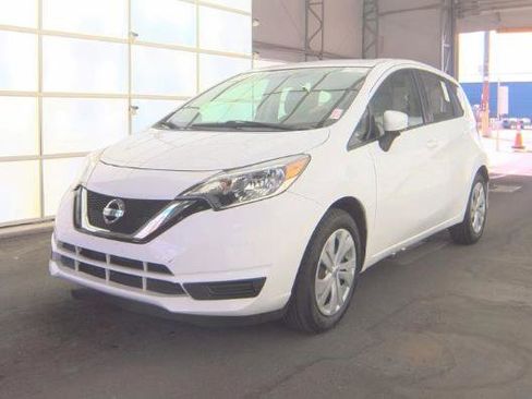 Used 2019 Nissan Versa Note SV image 1