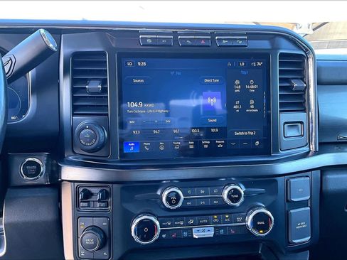 Used 2023 Ford F250 Lariat w/ Lariat Ultimate Package AWD/4WD image 31