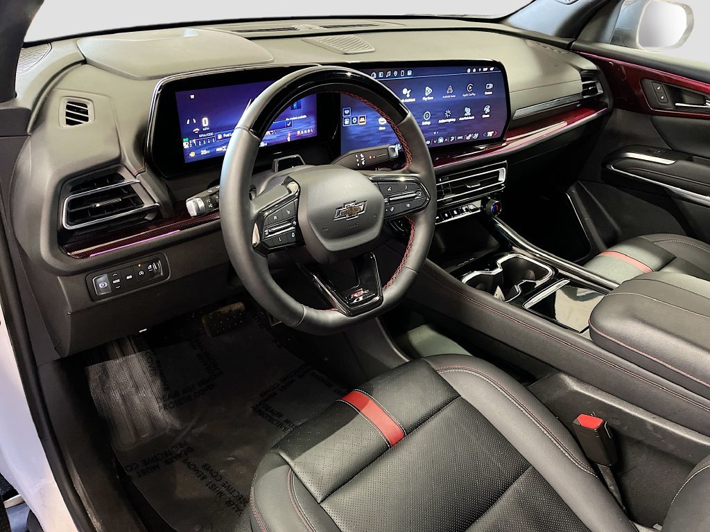 Used 2024 Chevrolet Traverse RS AWD/4WD image 9