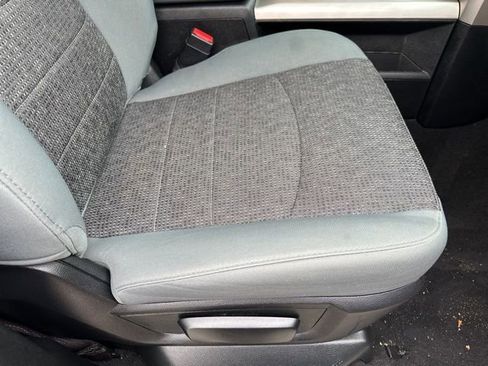 Used 2018 RAM 1500 Big Horn image 12