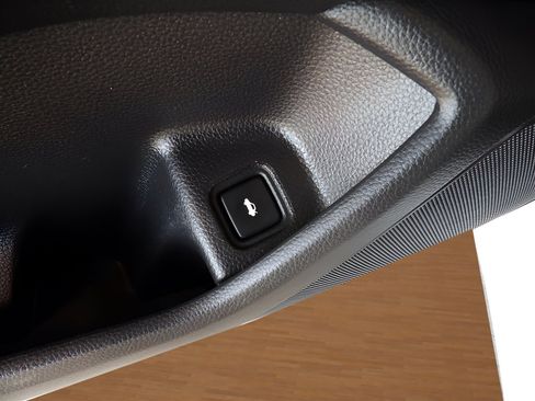 Used 2021 Honda Accord Sport image 11