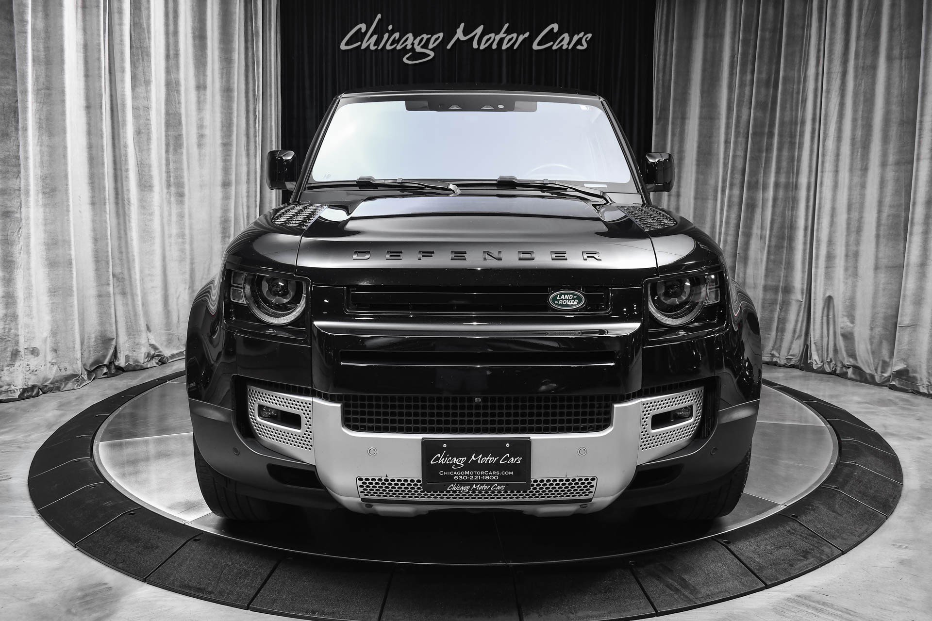 Used 2023 Land Rover Defender 110 SE AWD/4WD image 7
