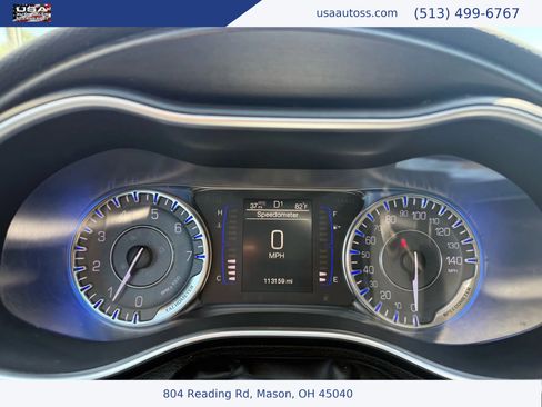 Used 2015 Chrysler 200 Limited w/ Convenience Group image 26