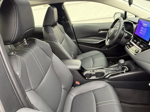 New 2026 Toyota Corolla XLE image 13