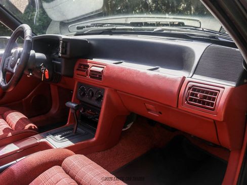 Used 1988 Ford Mustang GT RWD image 31