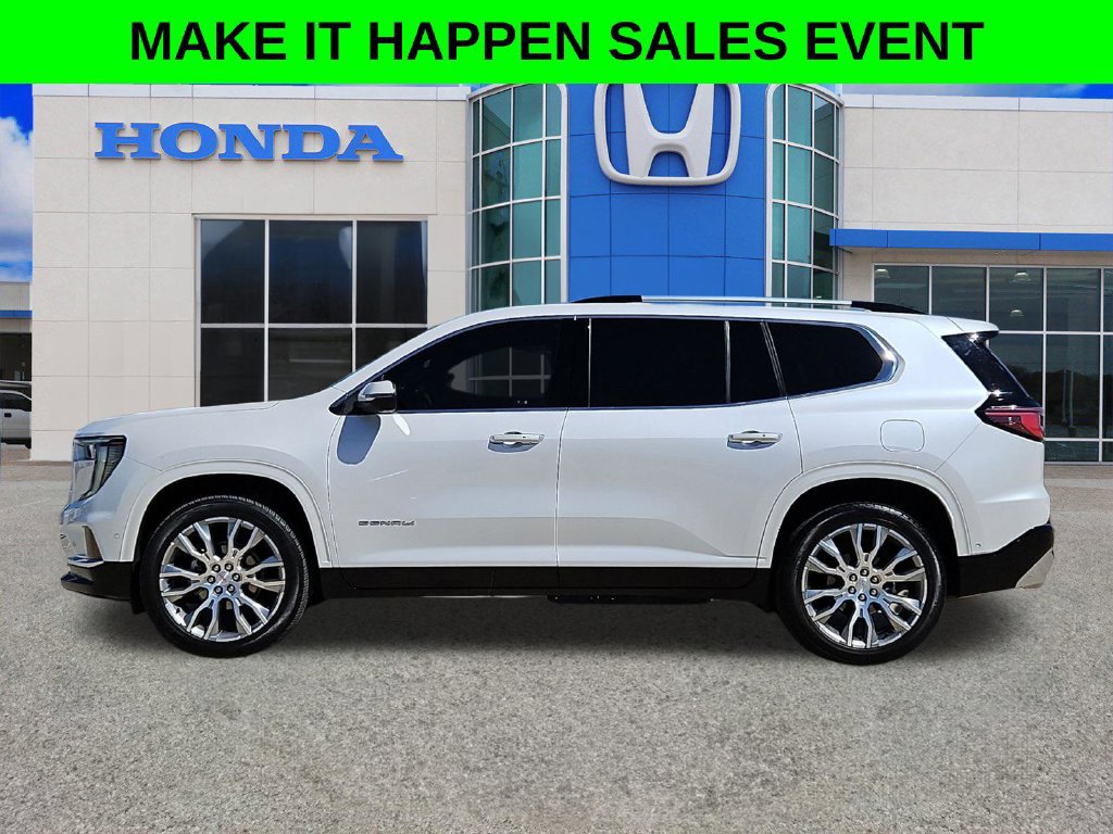 Used 2025 GMC Acadia Denali w/ Super Cruise Package FWD image 6
