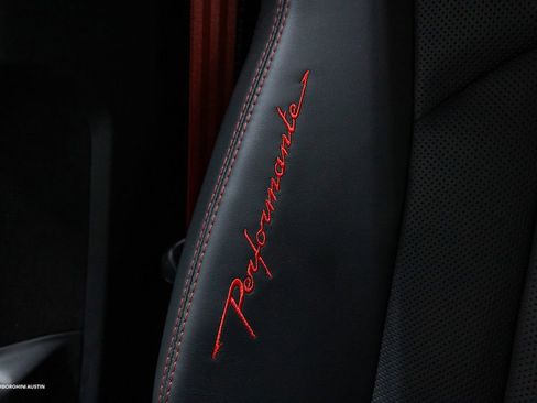 Used 2023 Lamborghini Urus Performante AWD/4WD image 53