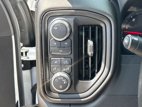 Used 2024 GMC Sierra 2500 Pro AWD/4WD image 14