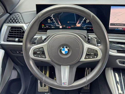 Used 2024 BMW X5 xDrive40i w/ M Sport Package AWD/4WD image 22