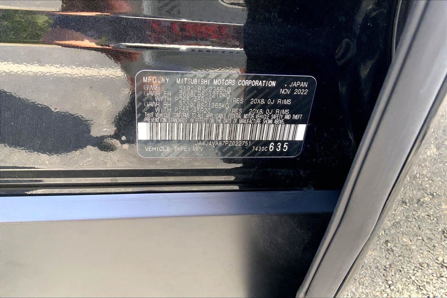 Used 2023 Mitsubishi Outlander SEL 40th Anniversary AWD/4WD image 31