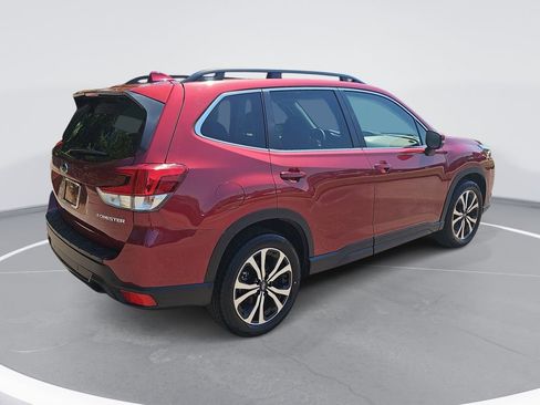 Used 2022 Subaru Forester Limited AWD/4WD image 5