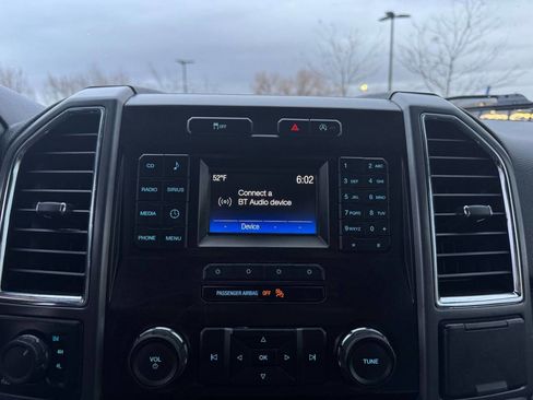 Used 2016 Ford F150 XLT w/ Trailer Tow Package image 22