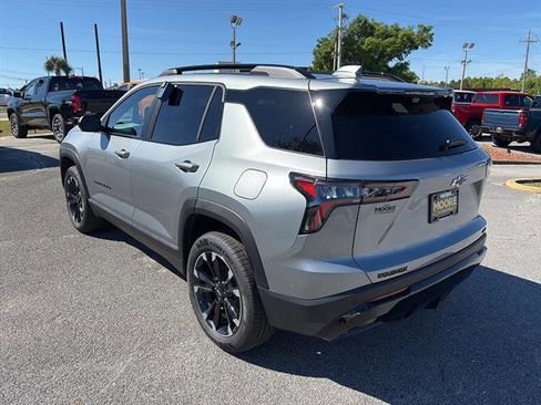 New 2026 Chevrolet Equinox RS w/ Convenience Package III FWD image 6