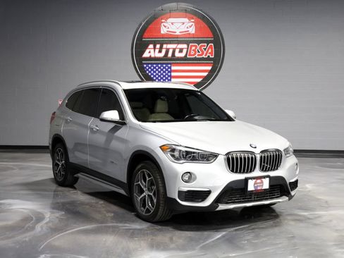 Used 2017 BMW X1 sDrive28i FWD image 1