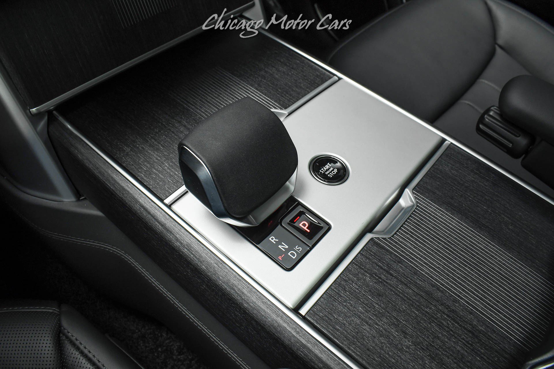 Used 2026 Land Rover Range Rover Long Wheelbase Autobiography AWD/4WD image 19