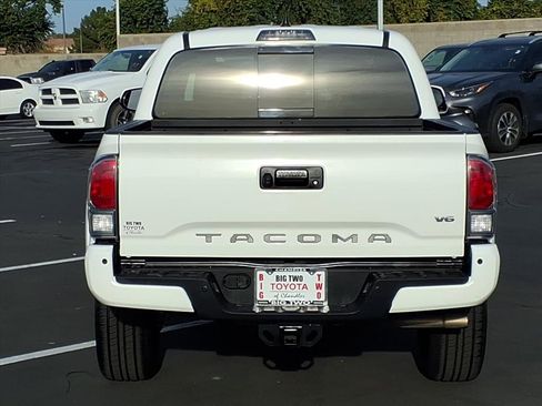 Certified 2022 Toyota Tacoma TRD Sport w/ Technology Package image 5