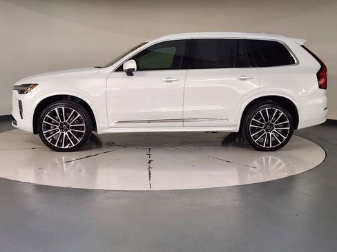 New 2026 Volvo XC90 B6 Plus w/ Protection Package Premier image 5
