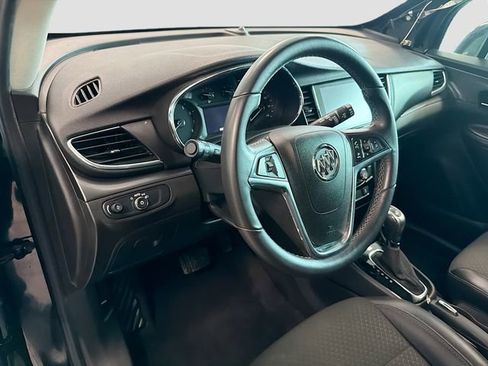 Used 2017 Buick Encore Preferred image 9