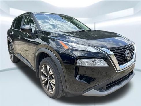 Used 2023 Nissan Rogue SV FWD image 3