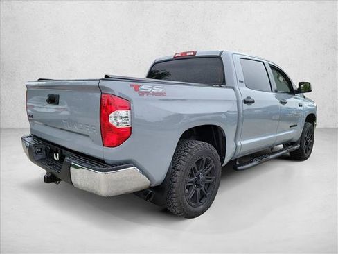 Used 2019 Toyota Tundra SR5 w/ SR5 Upgrade Package AWD/4WD image 5