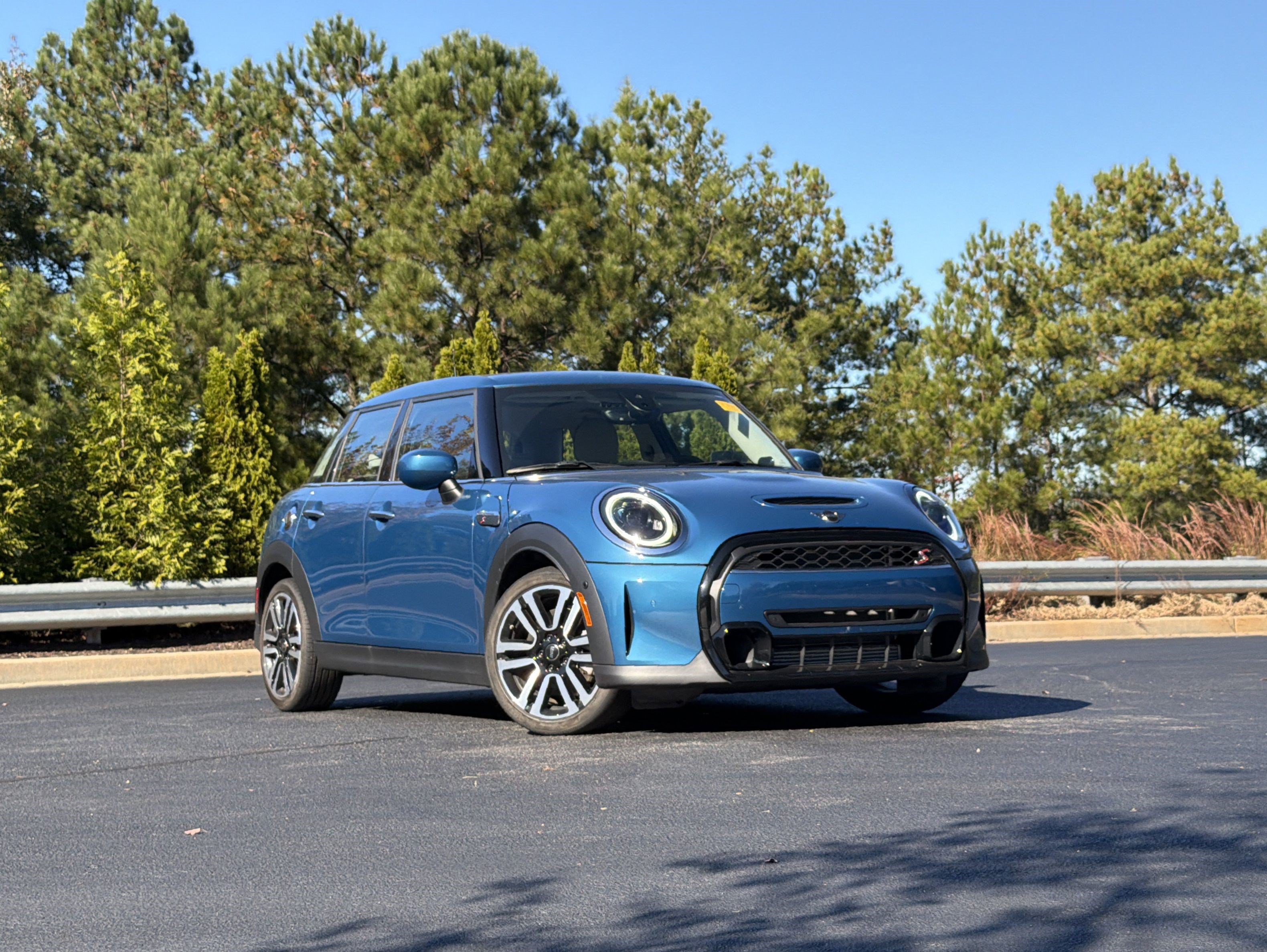 Used 2024 MINI Cooper S FWD image 2