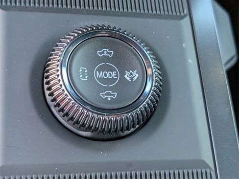 New 2026 GMC Hummer EV 4x4 Crew Cab image 15