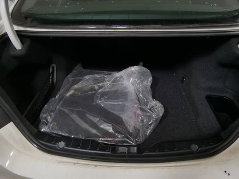 Used 2014 BMW 528i xDrive Sedan image 5