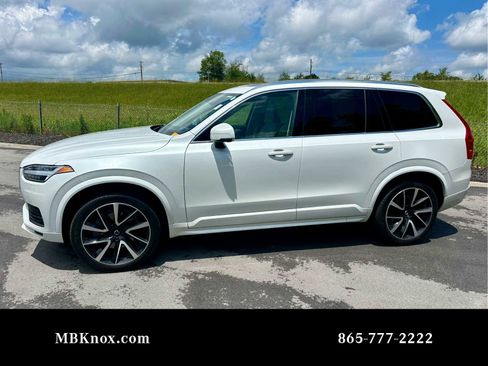 Used 2022 Volvo XC90 T6 Momentum w/ Advanced Package AWD/4WD image 1
