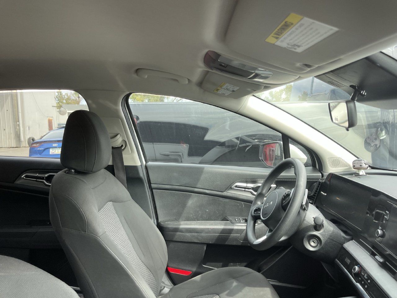 Used 2023 Kia Sportage LX AWD/4WD image 4