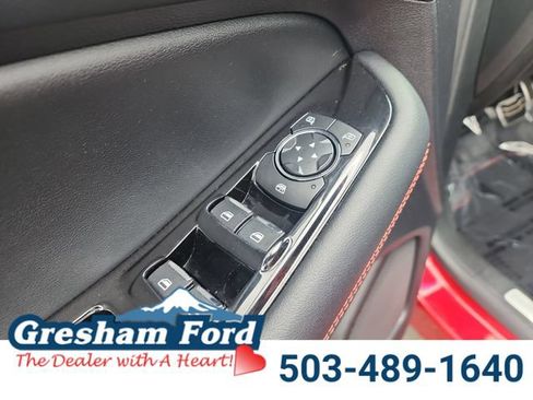 Certified 2020 Ford Edge ST-Line AWD/4WD image 14