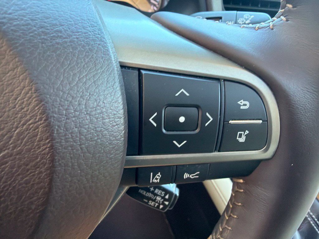 Used 2017 Lexus RX 350 FWD w/ Premium Package image 19